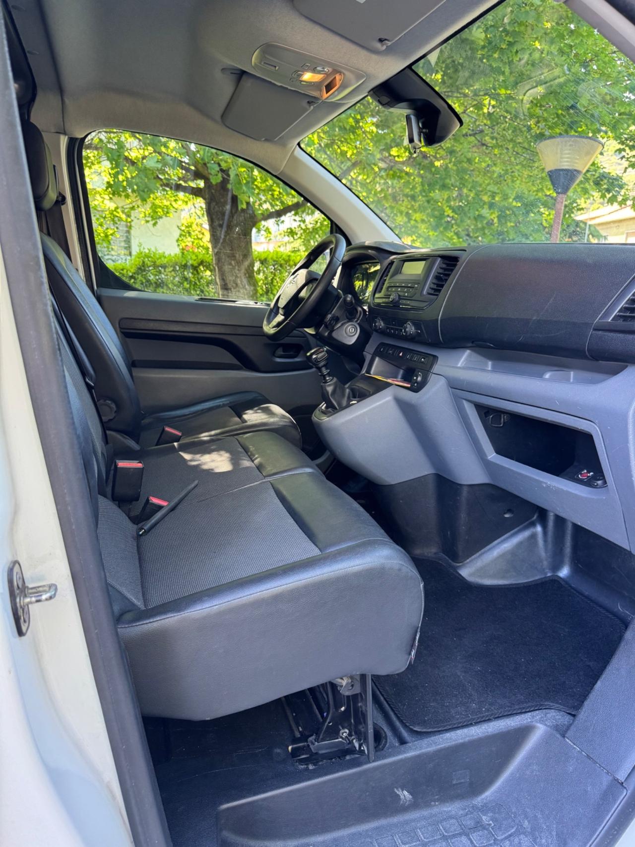 Opel vivaro 2.0 diesel manuale euro6d consumi bassi