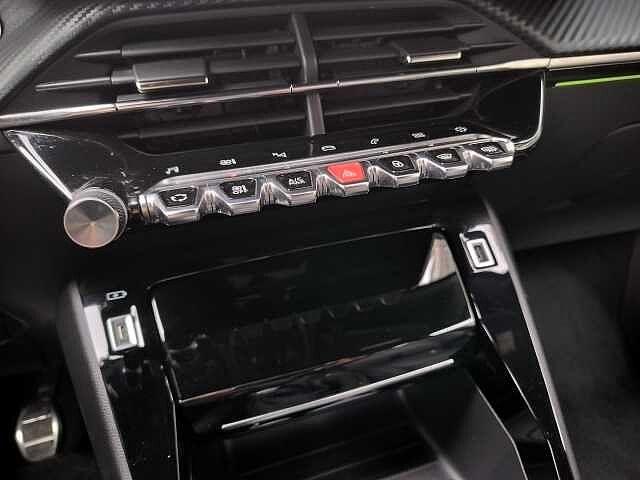 Peugeot 2008 PureTech 130 S&S GT