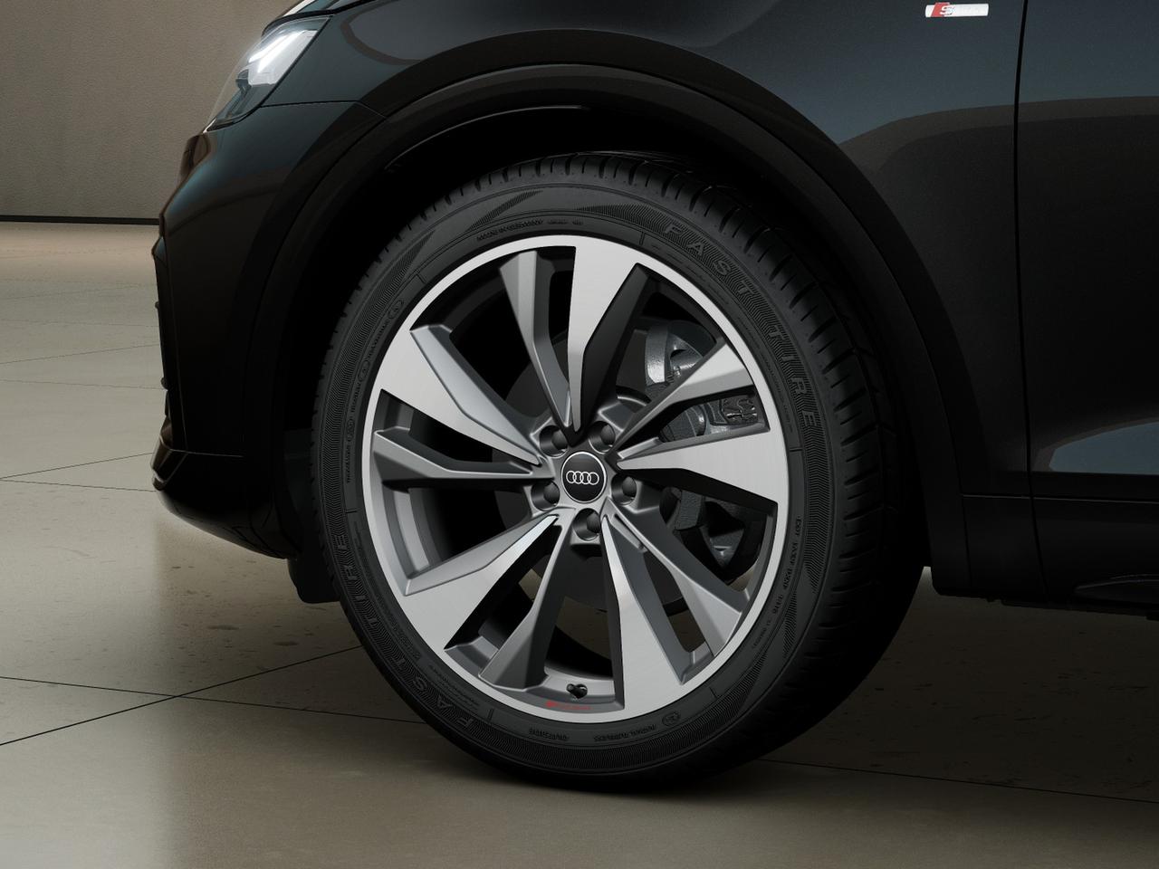 Audi Q5 sportback 40 2.0 tdi mhev 12v identity black quattro s tronic