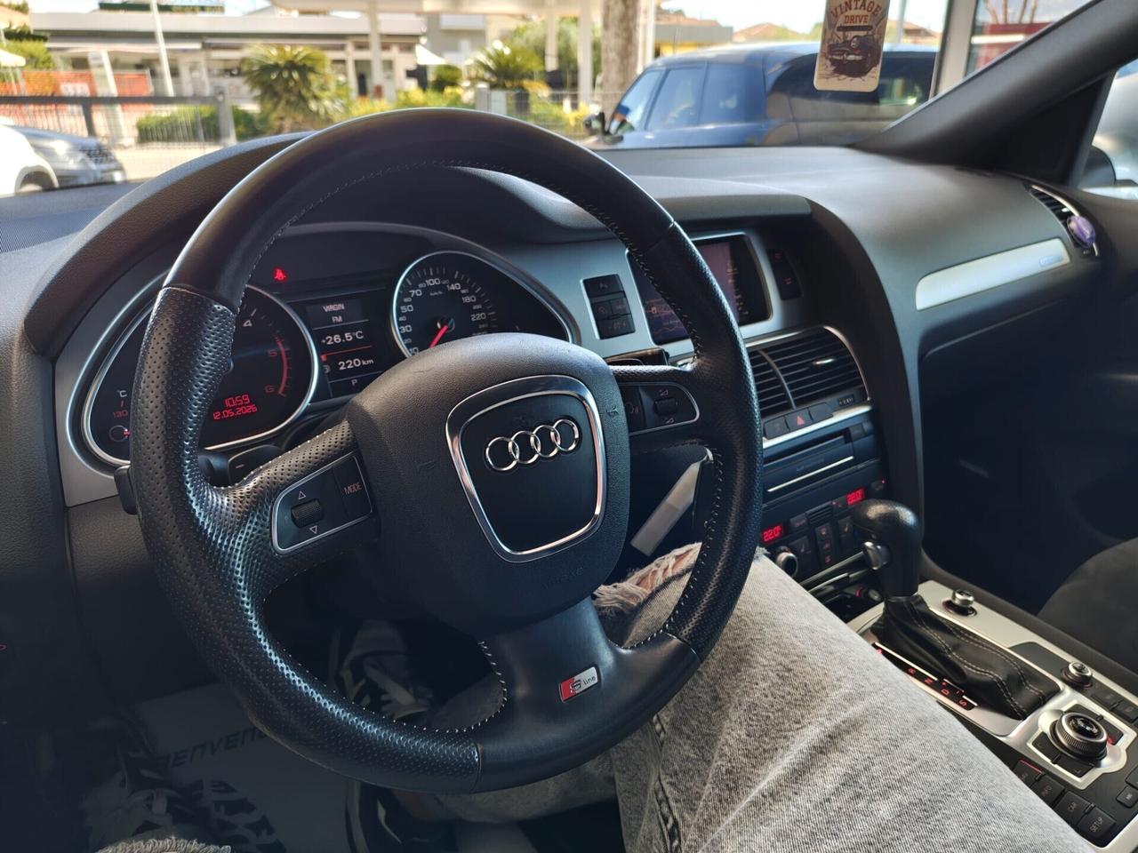 Audi Q7 3.0 TDI 240 CV quattro S-LINE GANCIO TRAINO UNIPRO