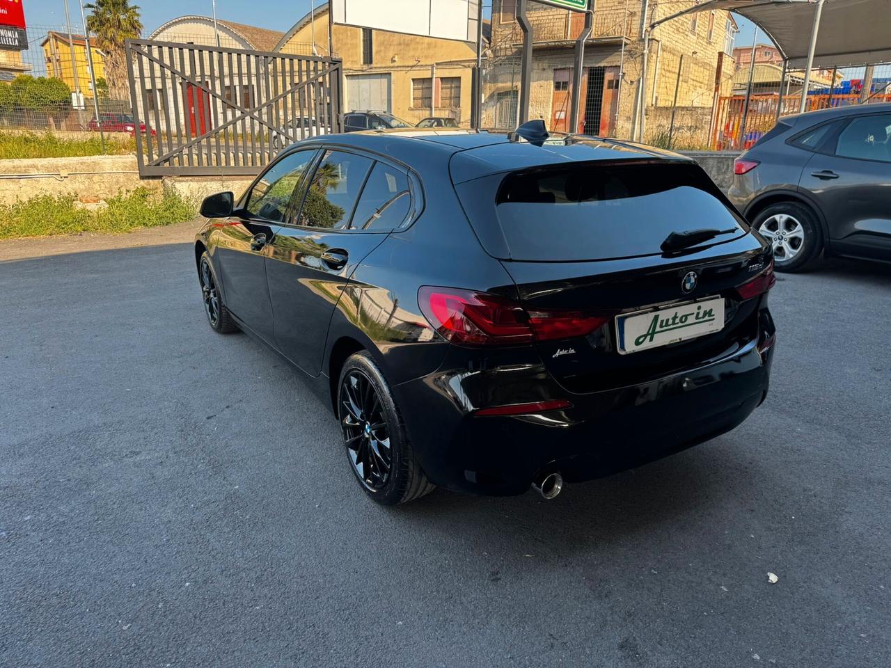 Bmw 116 116d 5p. Advantage