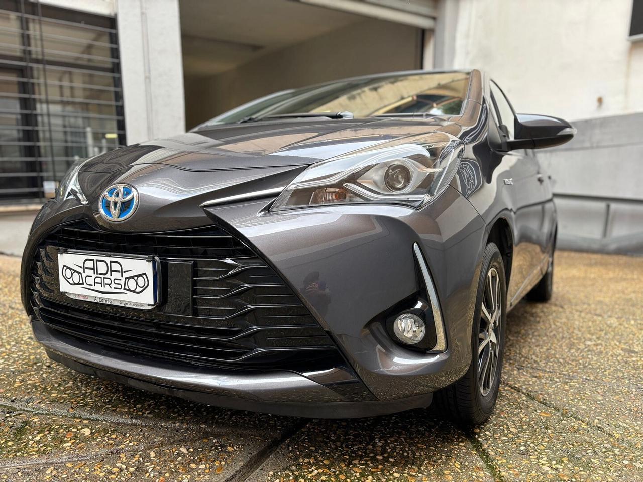 Toyota Yaris 1.5 hybrid NO VINCOLO FINANZIAMENTO