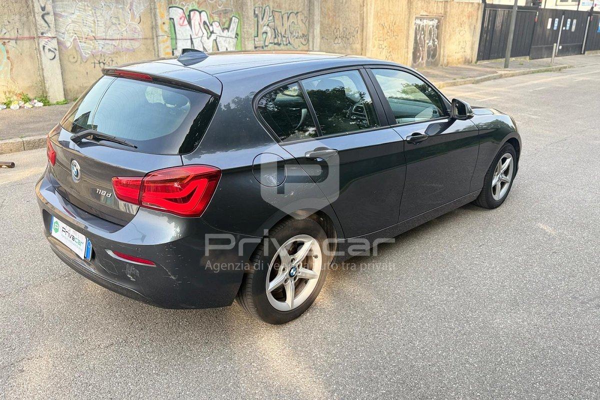 BMW 118d 5p. Advantage