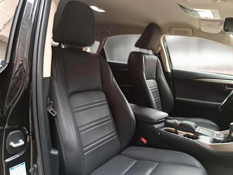 LEXUS NX 300h Hybrid Premium 4WD
