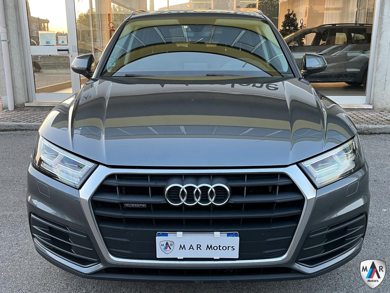 Audi Q5 40 TDI quattro S tronic Business Sport