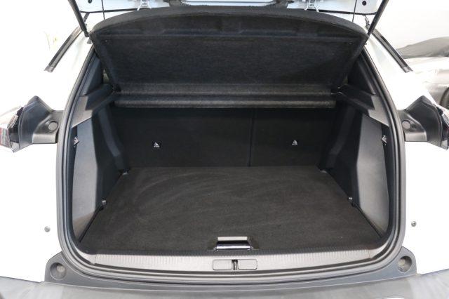 PEUGEOT 2008 PureTech 130 S&S EAT8 GT Line