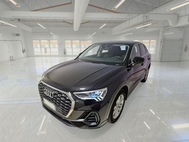 AUDI Q3 SPORTBACK 45 TFSI e S tronic Business Plus