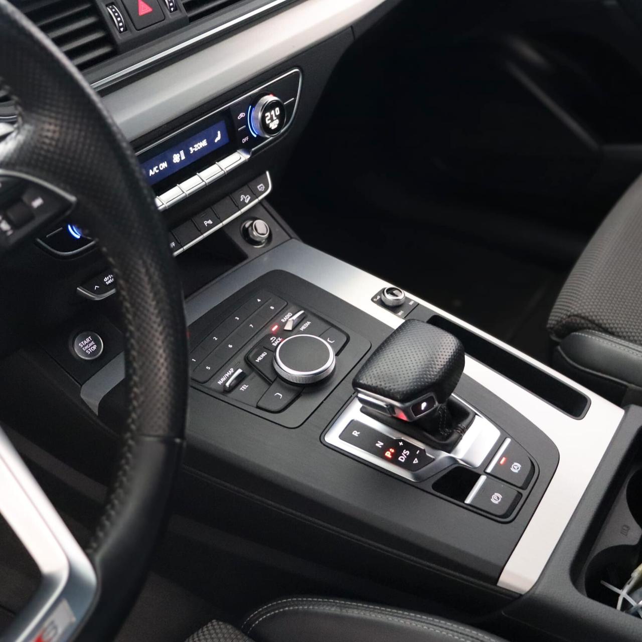 Audi Q5 35 TDI S tronic line plus