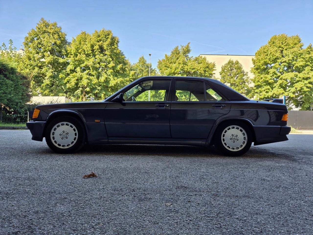 Mercedes-benz 190 2.3 E-16