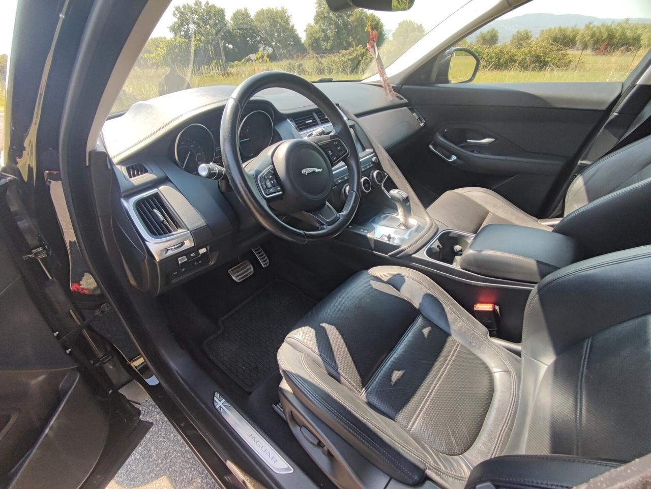 Jaguar E-Pace 2.0D 150 CV AWD aut. R-Dynamic S