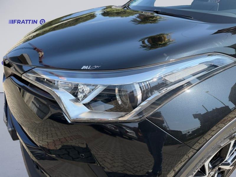 TOYOTA C-HR 1.2 TURBO CVT 4WD BUSINESS