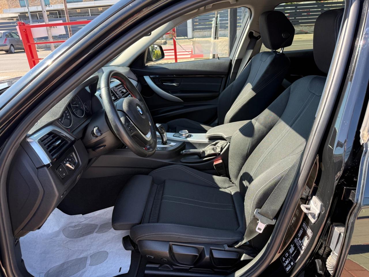 Bmw 320d xDrive Touring Msport-ESTERNO-190CV