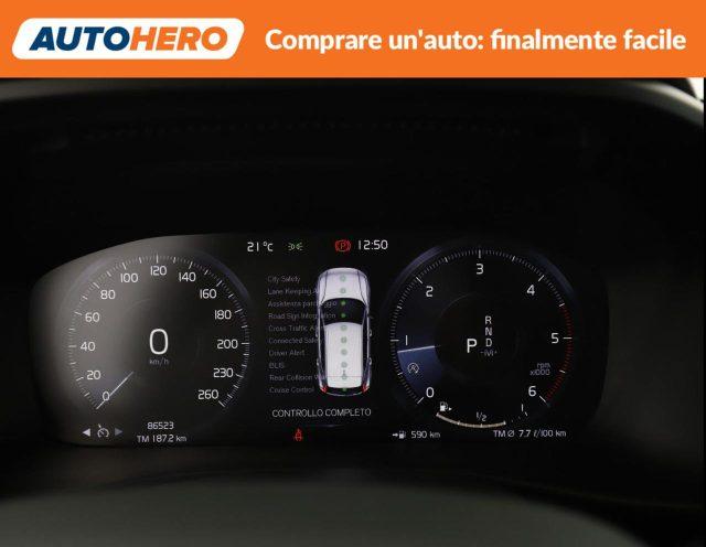 VOLVO XC40 D3 Geartronic Momentum