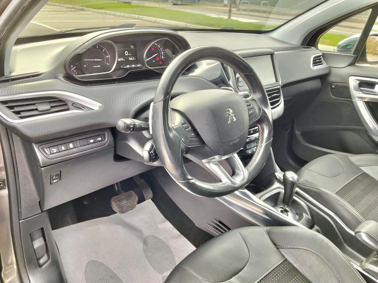 Peugeot 2008 PureTech 82 ETG5 Automatik S&S*Navi*Pelle