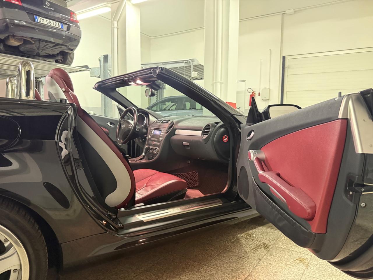 Mercedes-benz SLK 350 INT.ROSSO-STORIC.FULL.MERCEDES-FULL.OPT-DA VETRINA