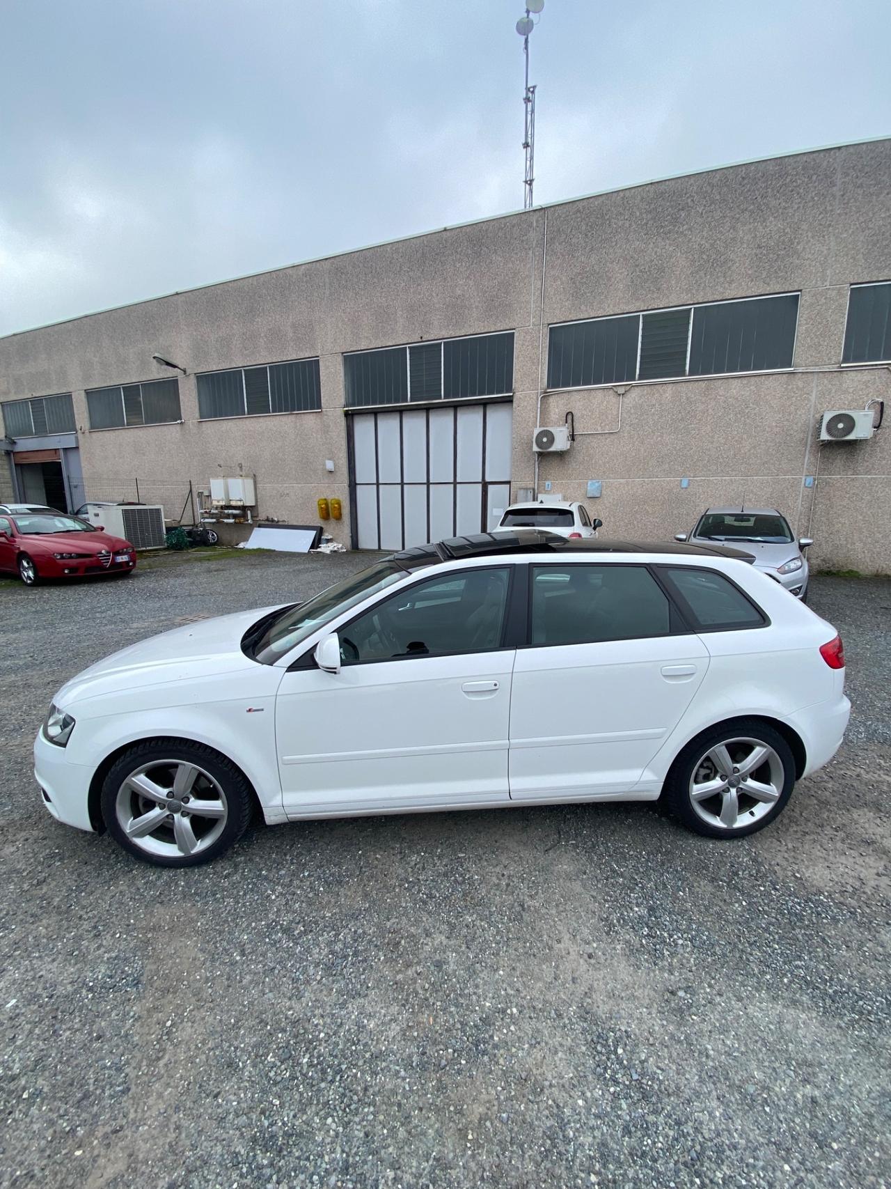 Audi A3 SPB 2.0 TDI 170 CV F.AP. quattro SLINE