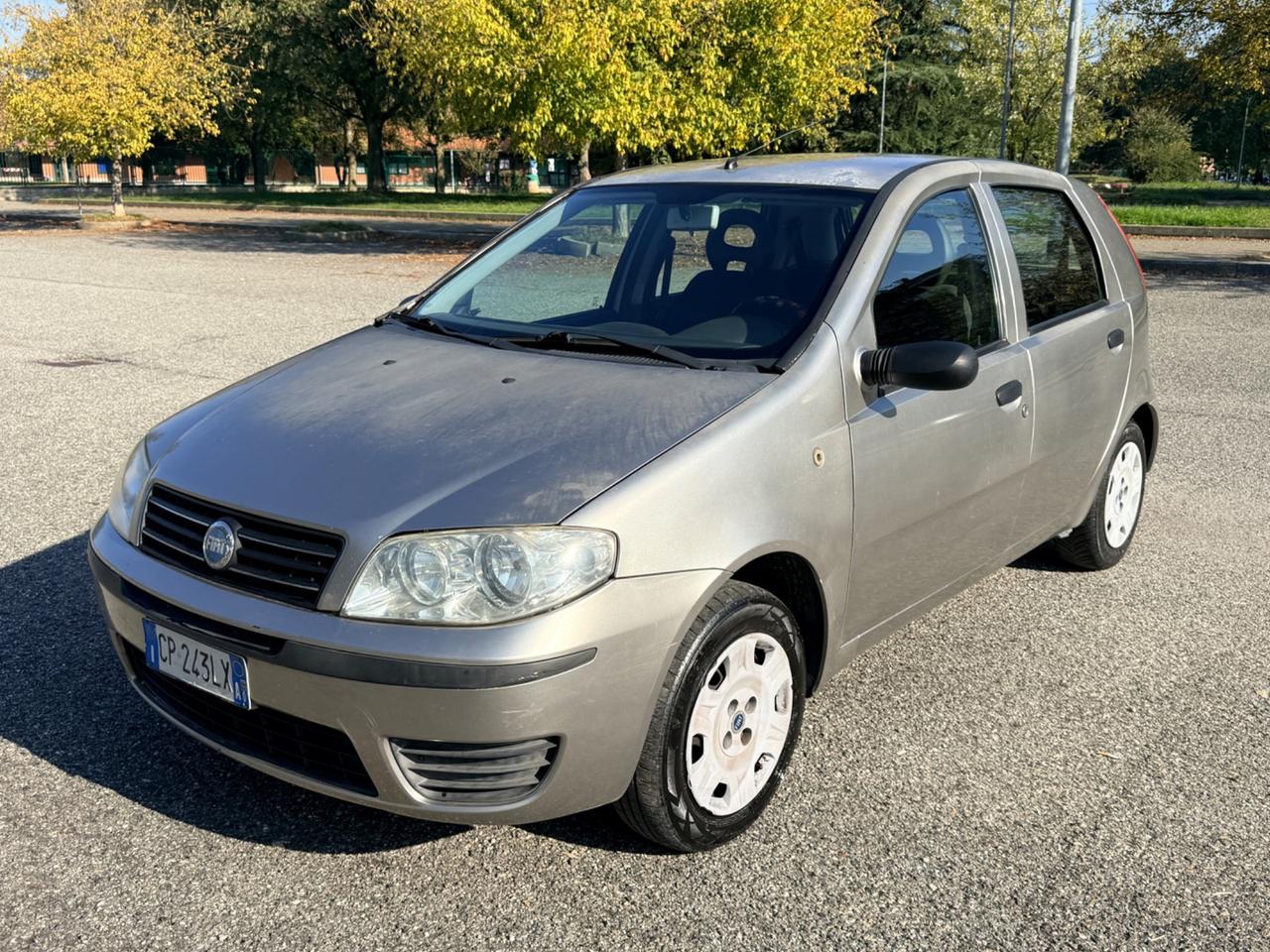 Fiat Punto 1.2 5 porte “MOTORE SOSTITUITO”