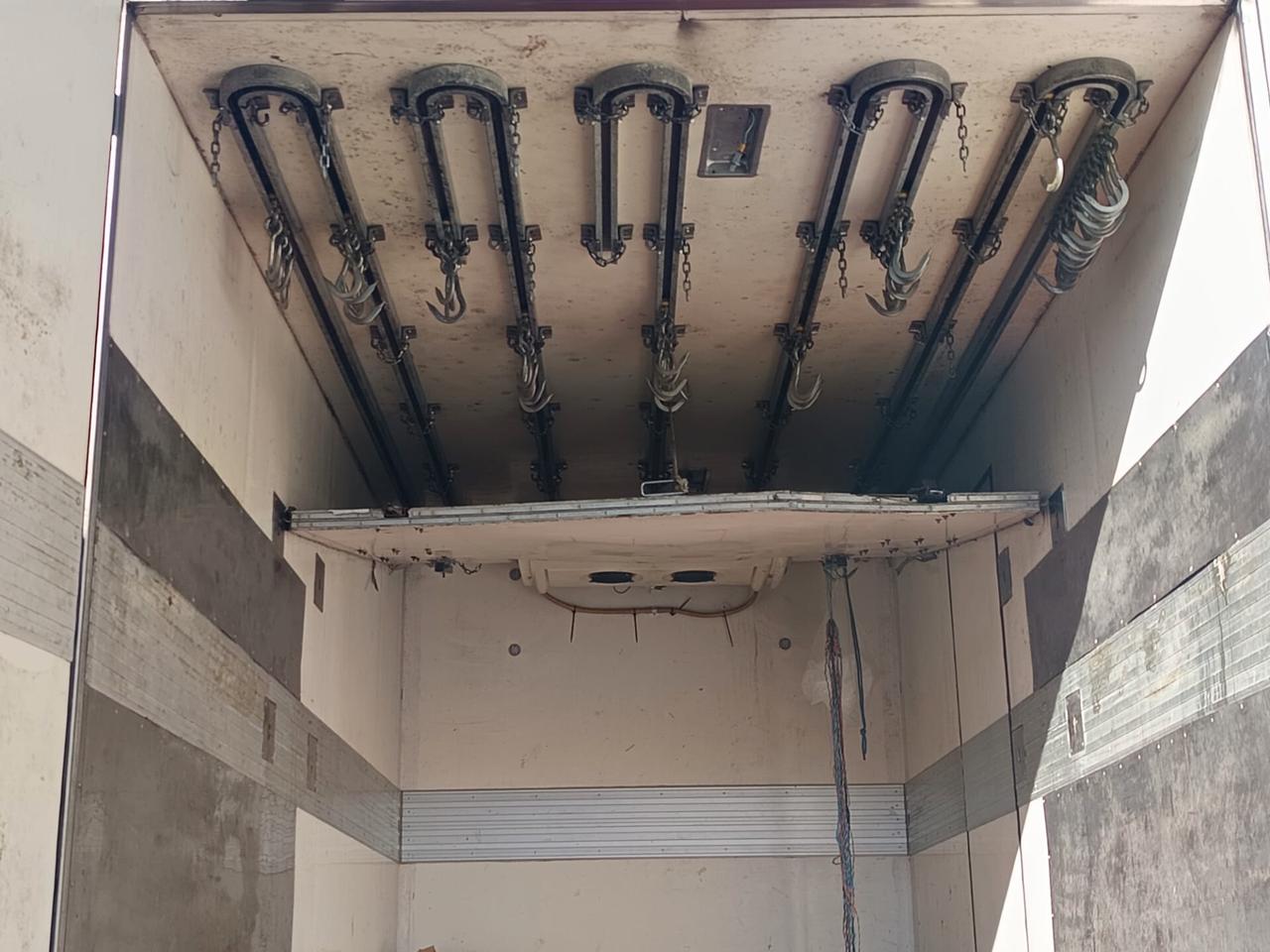 Iveco isotermico con gruppo frigorifero 2005 - 3.9 diesel Lb automobili