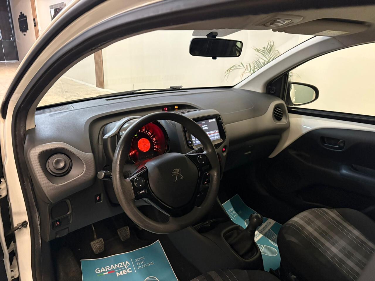 Peugeot 108 1000cc 72cv VTi 5 porte Allure