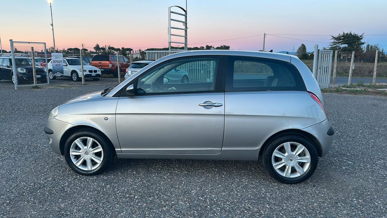 Lancia Ypsilon 1.3 Multijet 16V Platino