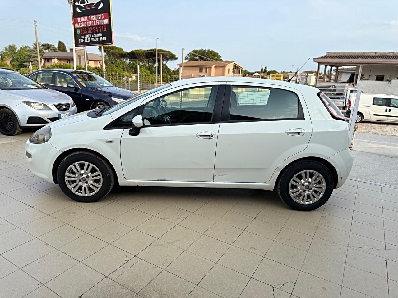 Fiat Punto 1.3 MJT II 75 CV 5 porte Lounge Garanzia 12 Mesi
