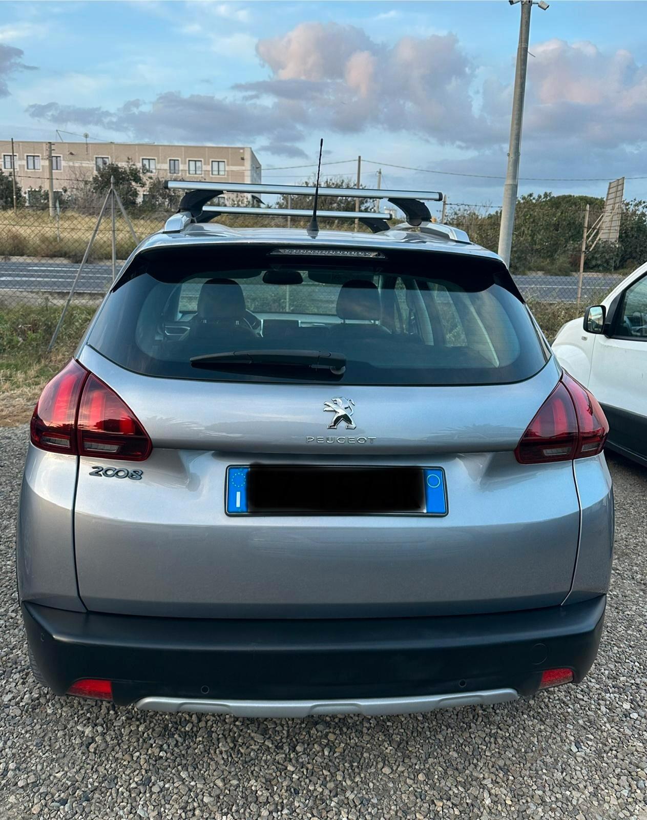 Peugeot 2008 BlueHDi 100 S&S GT Line