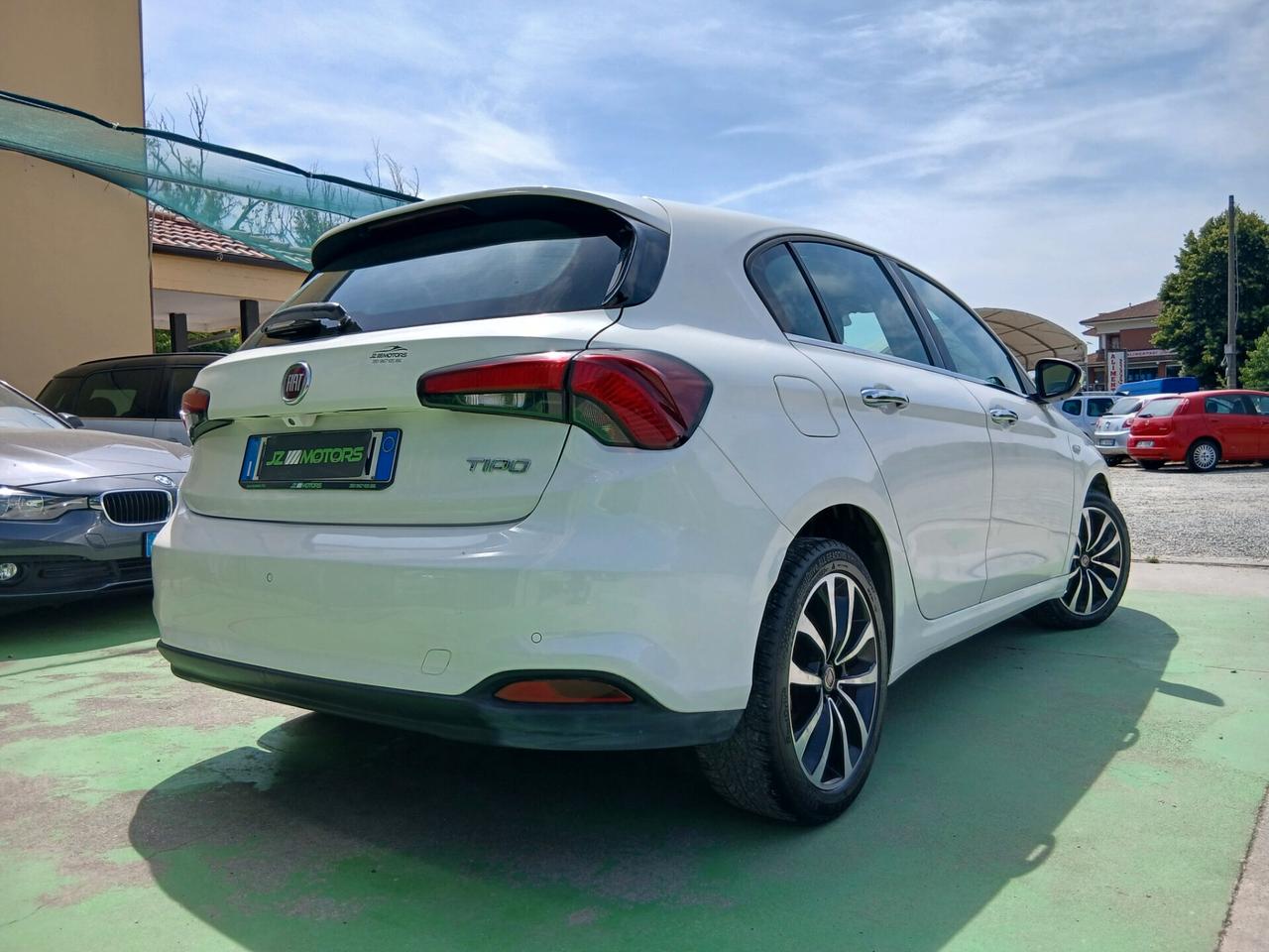 Fiat Tipo 1.4 Turbo Lounge neopatentati