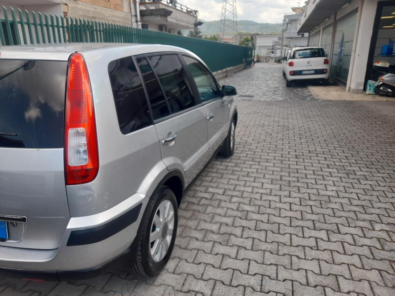Ford Fusion UAV 1.4 16V 5p. Bz.- GPL