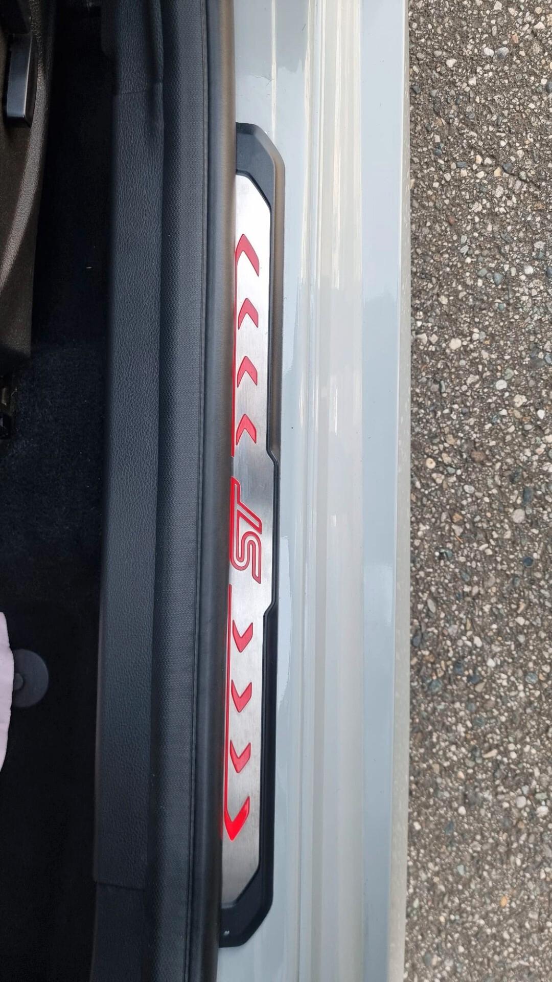 Ford Focus 2.0 EcoBoost 250 CV SW ST3