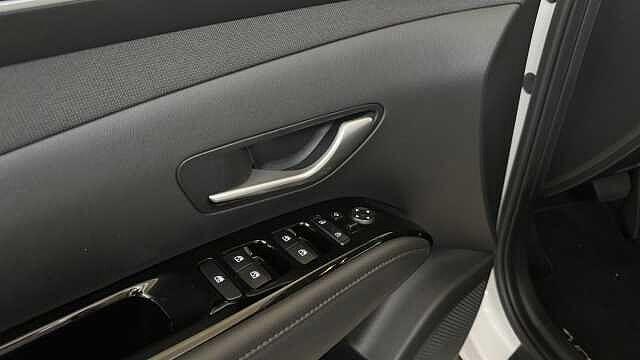 Hyundai TUCSON 1.6 HEV aut. XLine