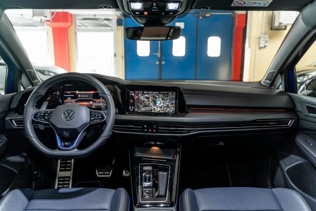 VOLKSWAGEN Golf R 2.0 TSI R DSG 4Motion Performance