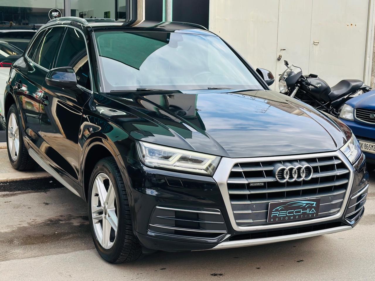 Audi Q5 2.0 TDI 190CV quattro Stronic S-LINE