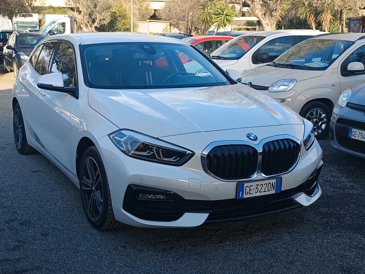 Bmw 116D 2021 - 1.5 diesel Lb automobili