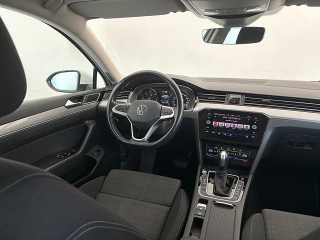 VOLKSWAGEN Passat Variant 2.0 TDI DSG Business