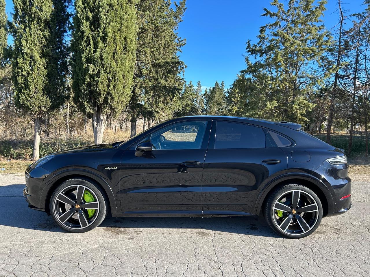 Porsche Cayenne Coupé 3.0 V6 E-Hybrid STRAFULL CERTIFICATA