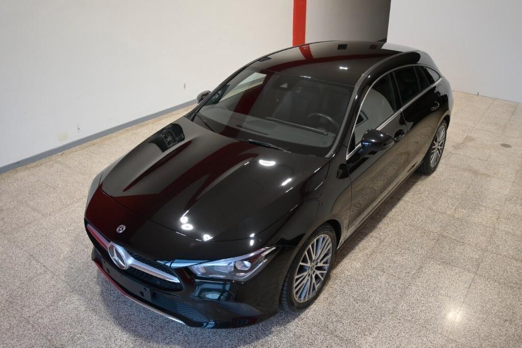 MERCEDES-BENZ CLA SHOOTING BRAKE 180D 115CV AUTOMATIC BUSINESS SOLUTION ( FARI LED - PELLE - AMBIENT LIGHTS - CRUISE - NAVI PREMIUM - PARK ASSIST - CERCHI 18 )
