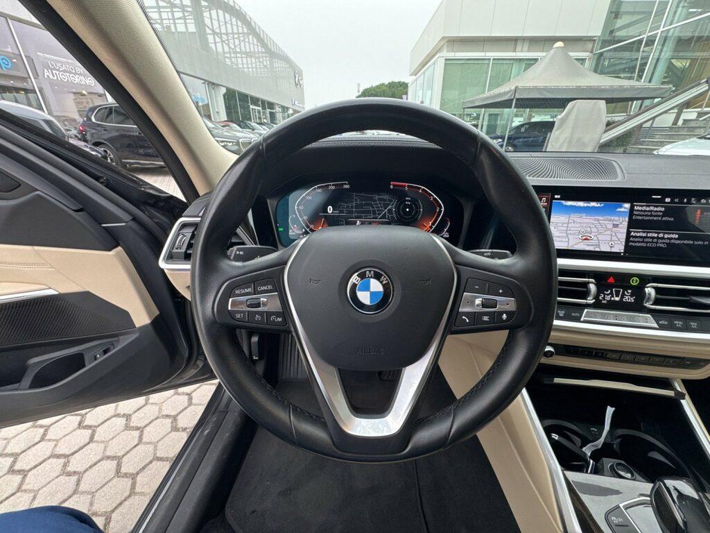 BMW Serie 3 Touring 320 d Luxury Steptronic