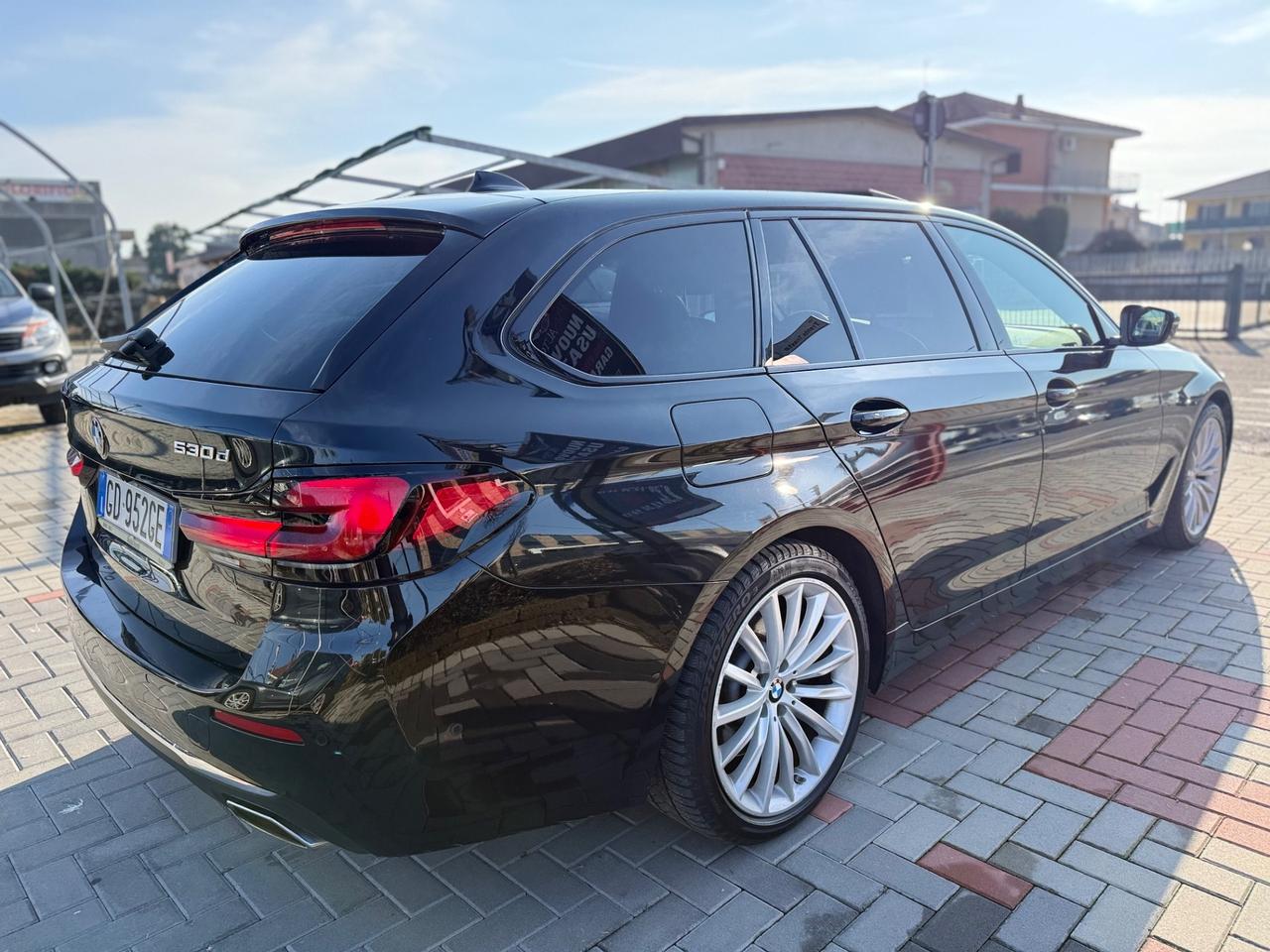Bmw 530d 48V xDrive Touring Luxury IVA ESPOSTA