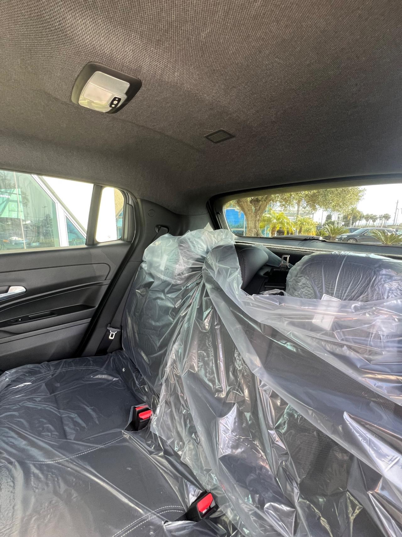 Jeep Avenger 1.2 Turbo 110 CV MHEV Altitude possibilità noleggio no scoring