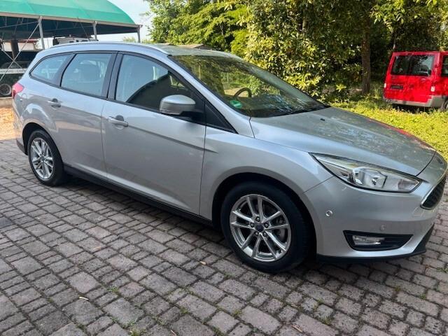 Ford Focus 1.0 EcoBoost 125 CV Start&Stop SW Titanium