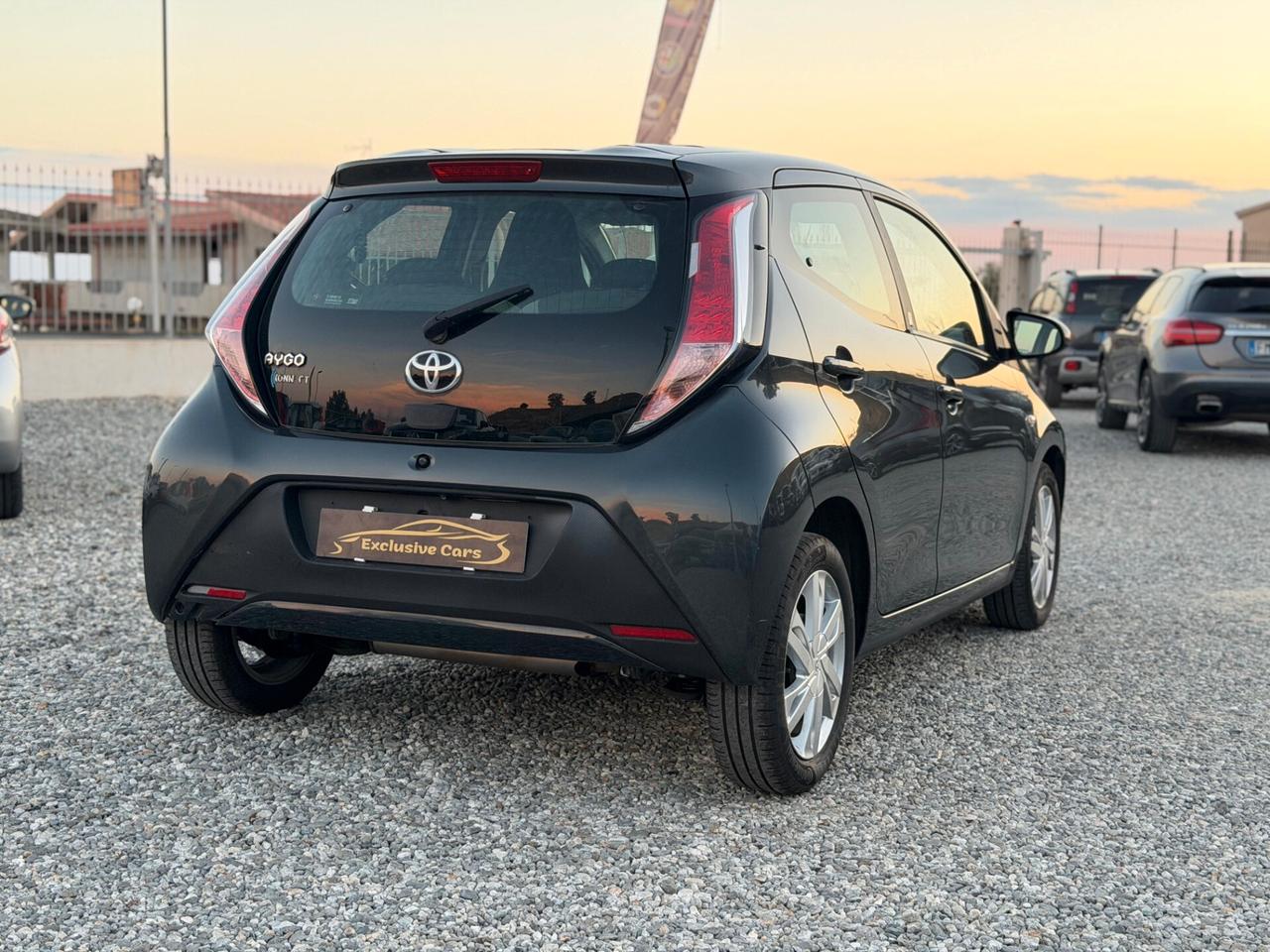 Toyota Aygo 1.0 VVT-i 72 CV 5 porte x-business