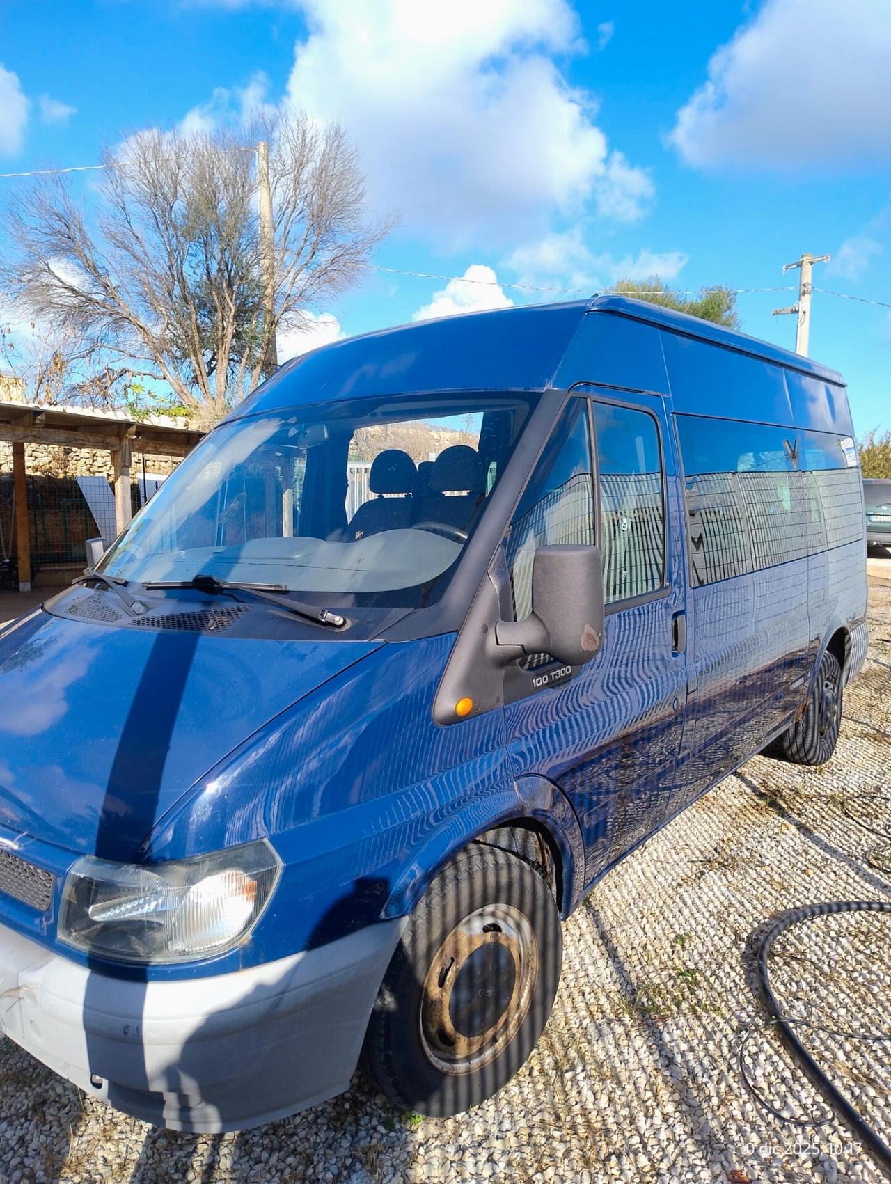 Ford Transit 2.0 TDE FT 300 Tourneo Minibus