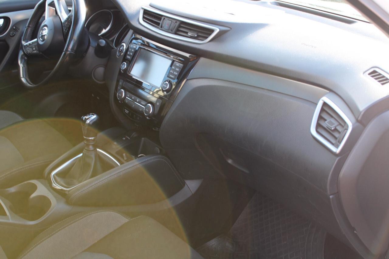 Nissan Qashqai 1.5 dCi tekna