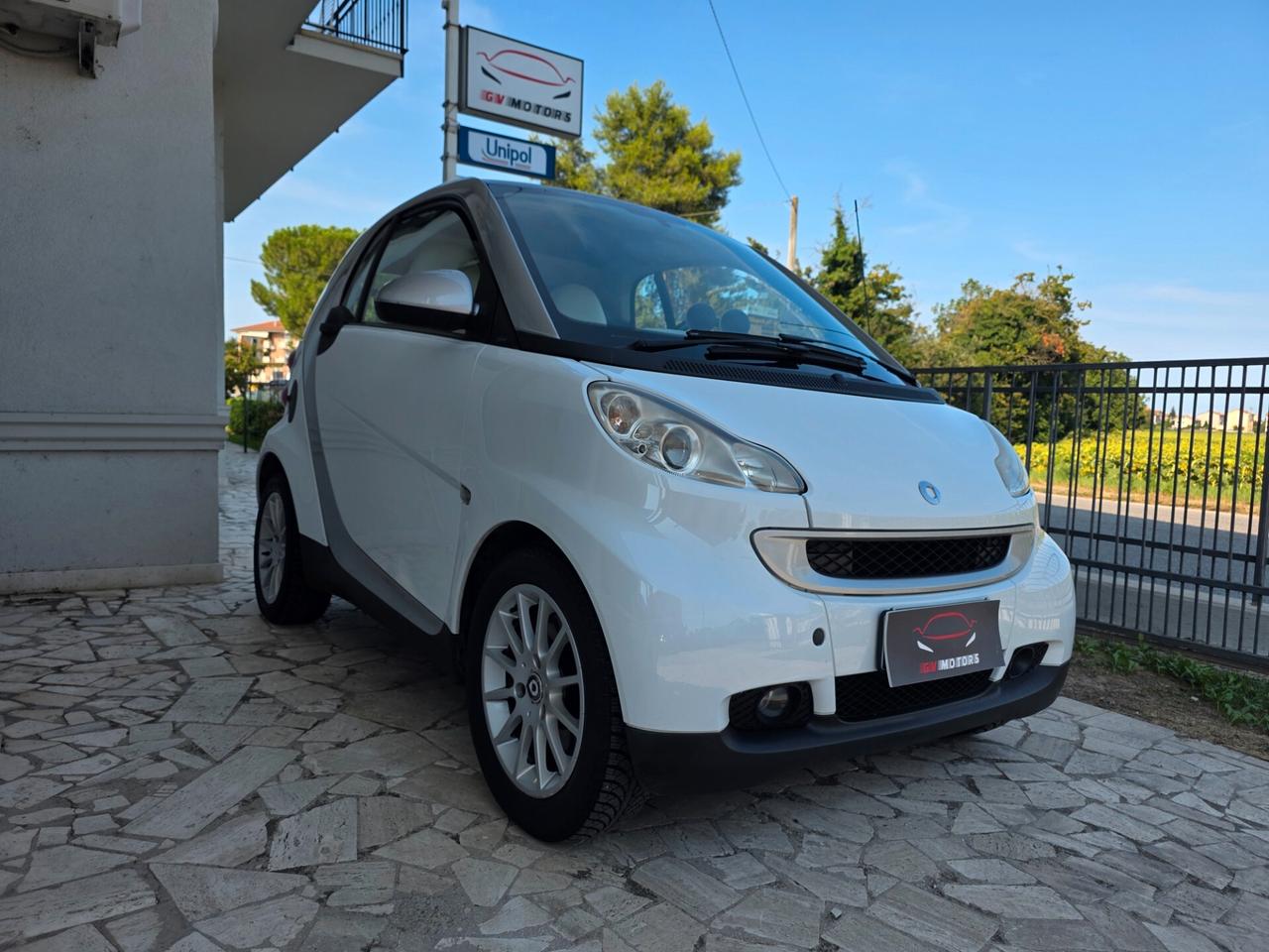 Smart ForTwo 1000 52 kW coupé passion