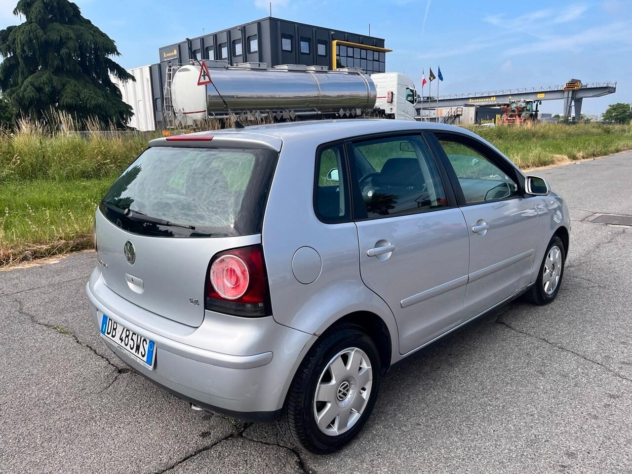 Volkswagen Polo 5p. Comfortline