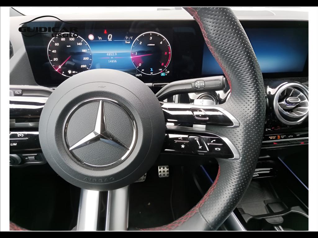 Mercedes-Benz GLA-H247 2023 - GLA 180 d AMG Line Advanced Plus auto