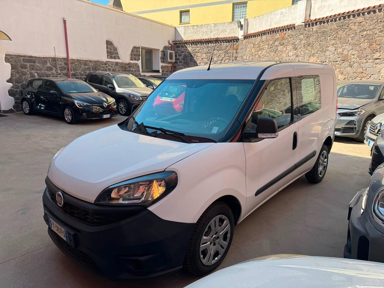Fiat Doblò 1.6 MJT 105CV S&S PC-TN Cargo Lounge