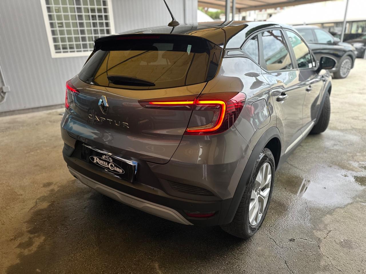Renault Captur Intens Blue dCi 115 CV EDC