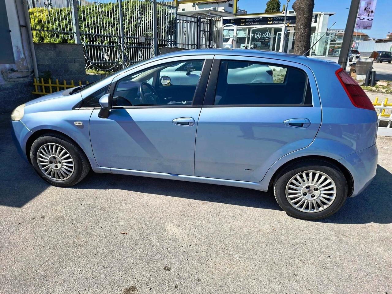Fiat Grande Punto 1.3 MJT 75 CV 5 porte Active