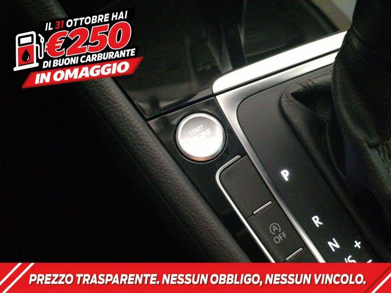 Volkswagen Golf 5p 1.5 tgi Executive 130cv dsg